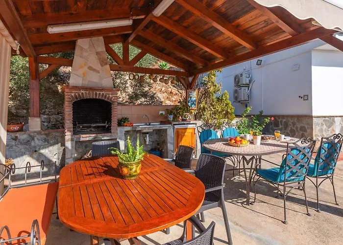 Daniela By Ruralidays